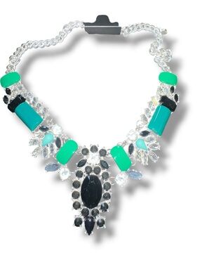 Nobia Statement Rhinestone Bib Necklace
- Women Jewelry EMERALD CITY BEAUTY